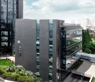 新乡市相魁中等专业学校专业设置与实训实操培训课程体系解析
