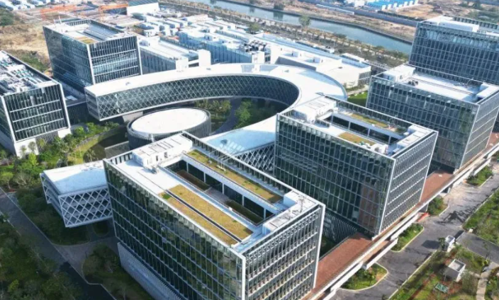 新乡市中职学校技能教学改革新趋势：实训实操培训如何对接产业需求